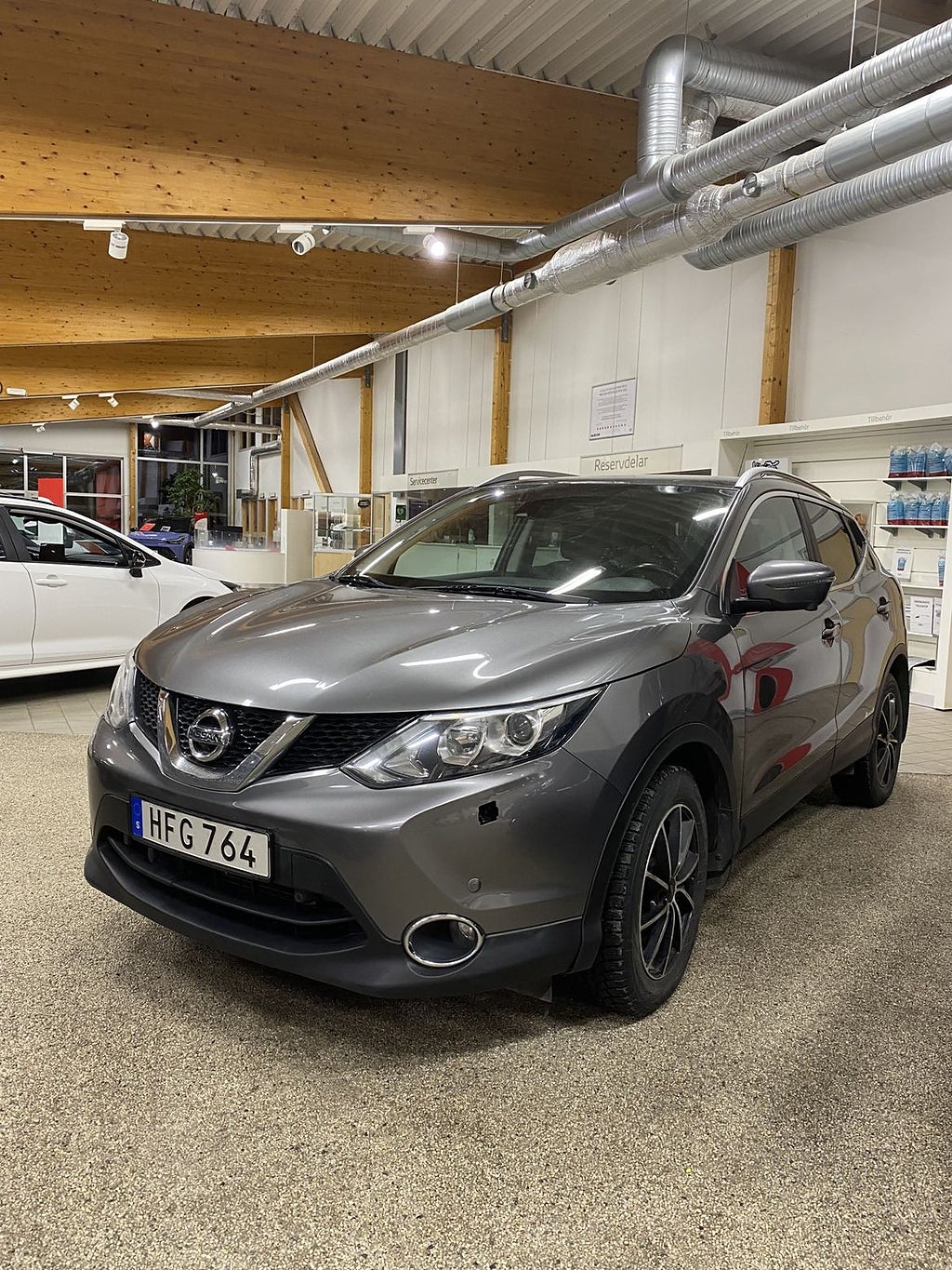 Nissan Qashqai 1.2 DIG-T XTRONIC-CVT | Vinterhjul | Dragk...