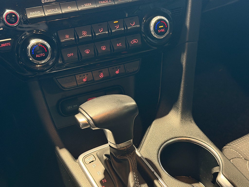 Kia Sportage 1.6 T-GDI 177hk AWD DCT Advance |Navi|Kamera| 2020