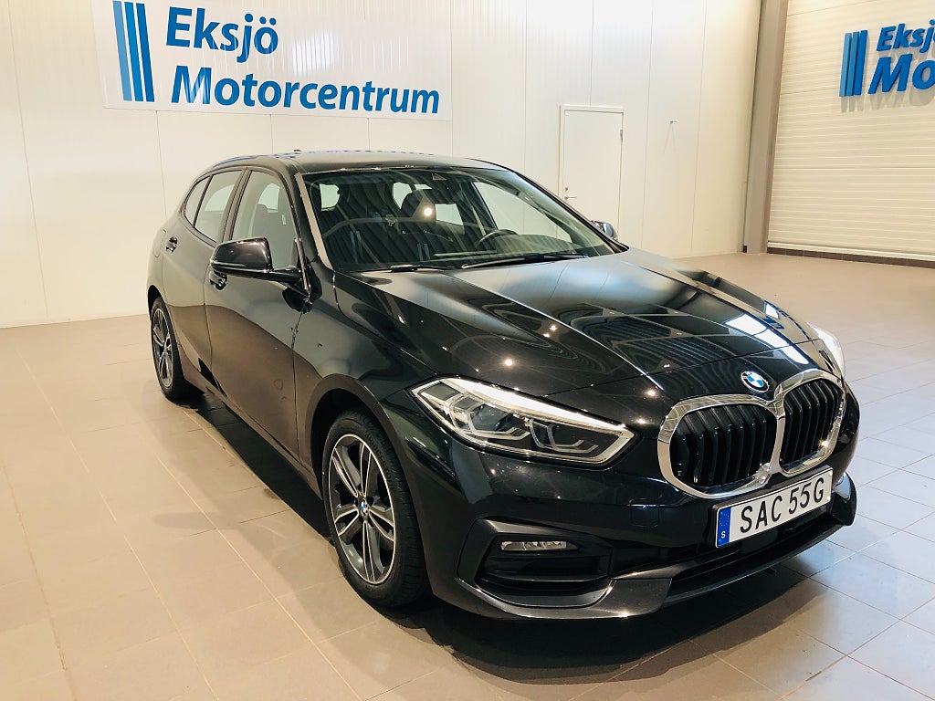 BMW 118I Steptronic Sport line Euro 6