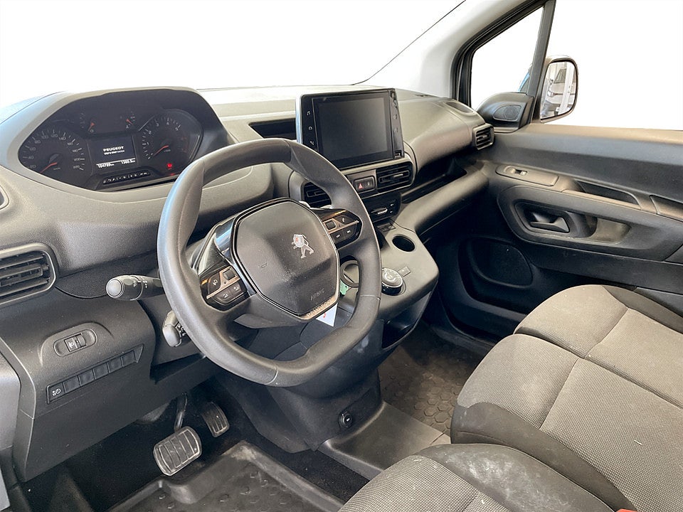 Bild på Peugeot Partner PRO+ 1.5 BlueHDi 130hk Aut L2 DRAG B-KAMERA 