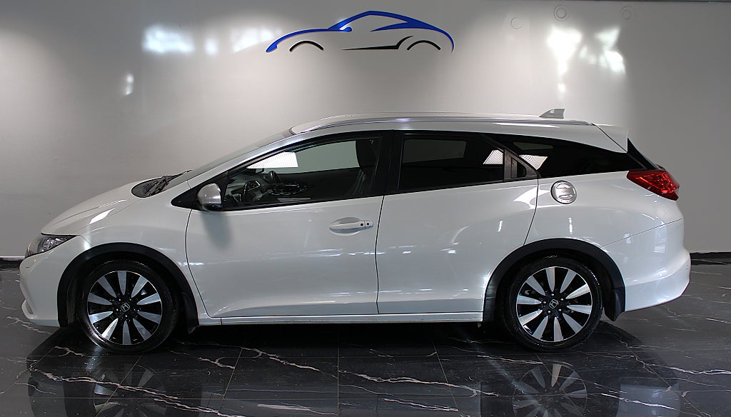 Honda Civic Tourer 1.8 i-VTEC Automat Executive Motor & Kupévärmare