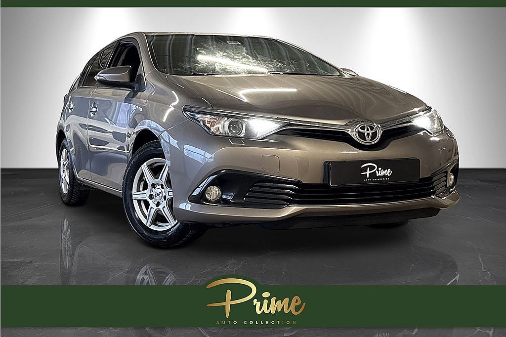 Toyota Auris 1.2 Turbo Active Plus | Kamera | Låg skatt