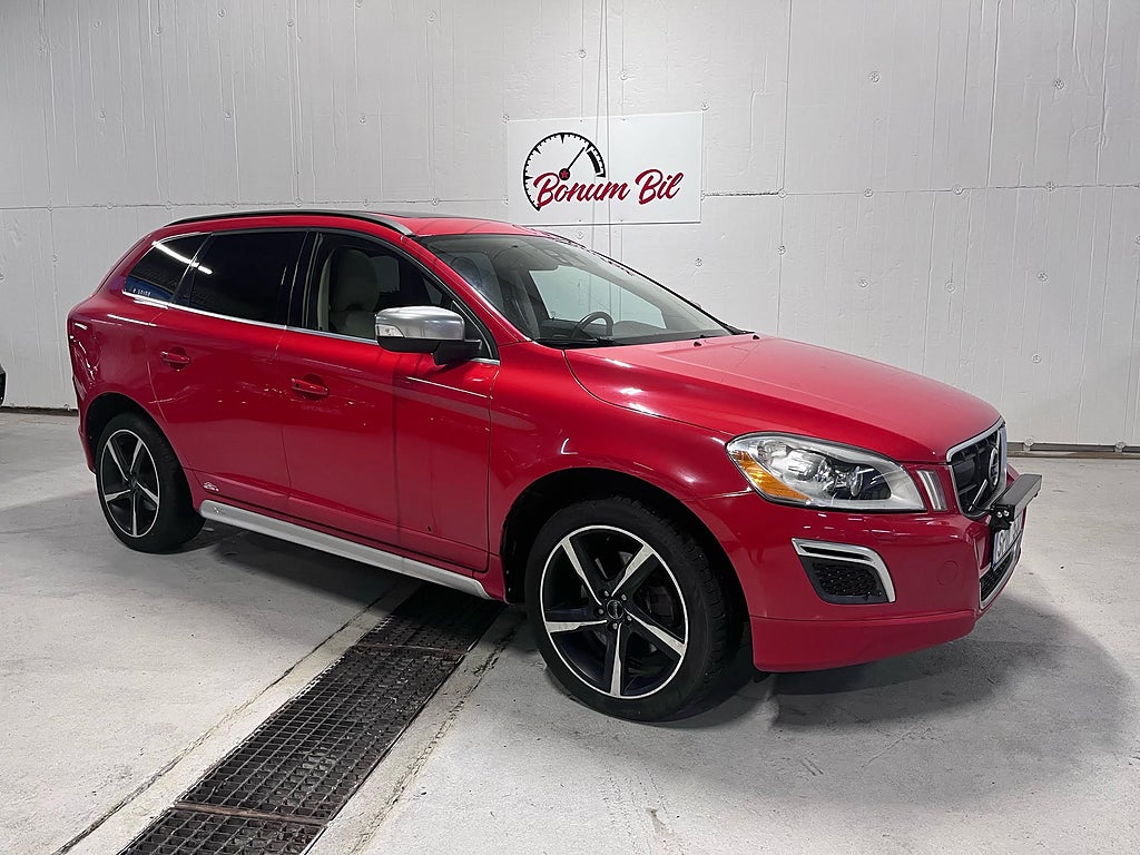 Volvo XC60 D5 AWD Geartronic R-Design Euro 5 NYBES