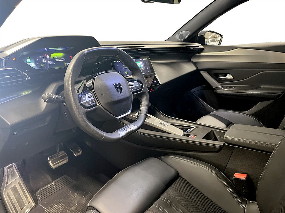 Bild på Peugeot 408 GT 1.2 PT 130hk Aut B-KAMERA MASSAGE