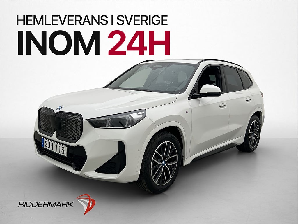 BMW iX1 xDrive30 M Sport Pano Kamera Navi Halvskinn MOMS