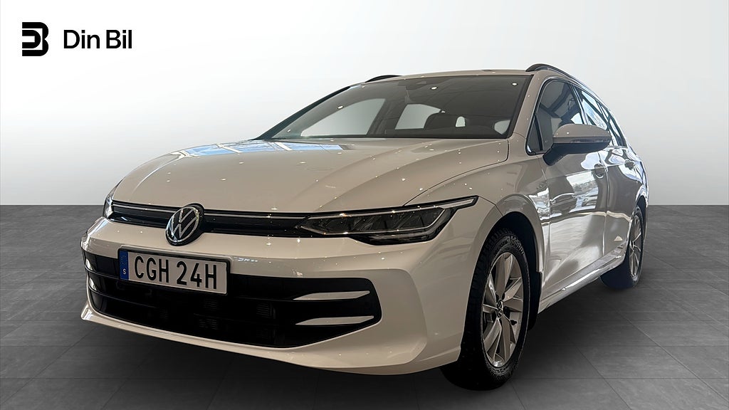 Volkswagen Golf Sportscombi LIFE 1.5 eTSI 150 hk DSG Drag/V-hjul/Värmare