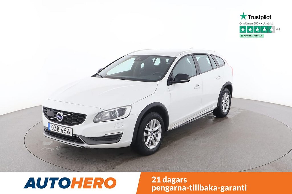 Volvo V60 Cross Country / 150 HK / Dragkrok, Motorvärmare