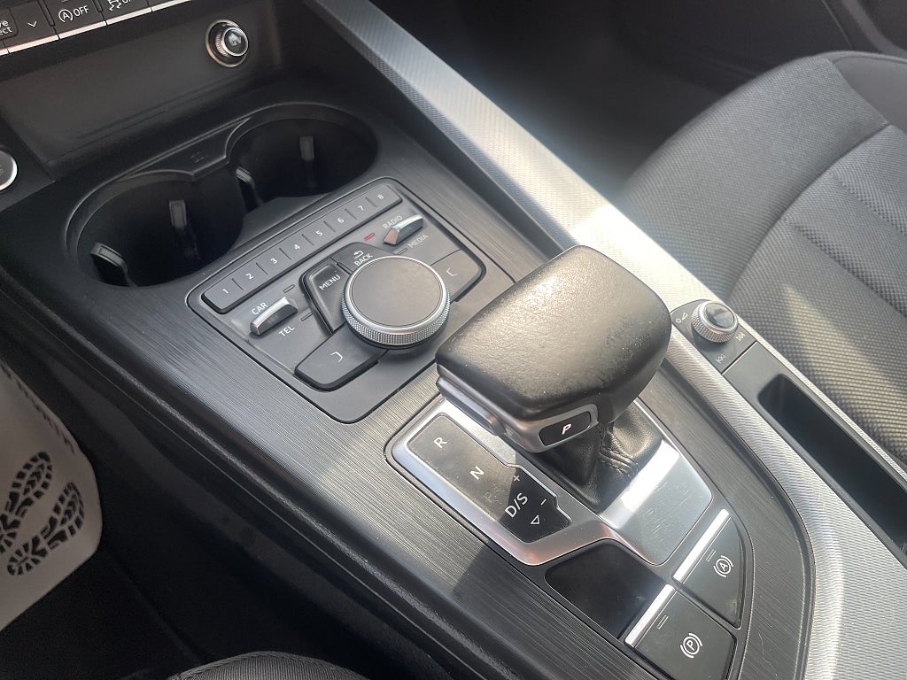 Audi A4 Avant 2.0 TDI quattro S Tronic Proline 190 hk