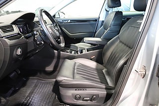 Kombi Skoda Superb 9 av 25