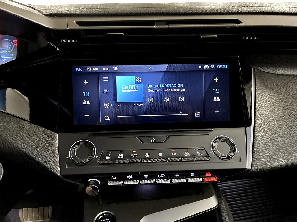 Bild på Peugeot 308 sw Allure Hybrid 145hk Aut B-KAMERA CARPLAY