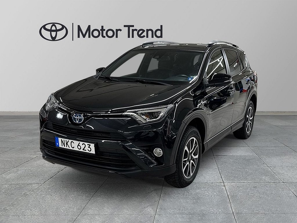 Toyota RAV4 Hybrid 2,5 2WD X-EDITION | vinterhjul | dragkrok