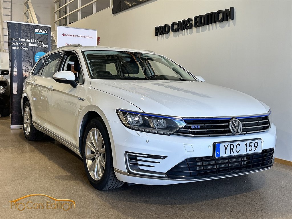 Volkswagen Passat Sportscombi GTE DSG. D-krok. B-kam. PDC. Moms.