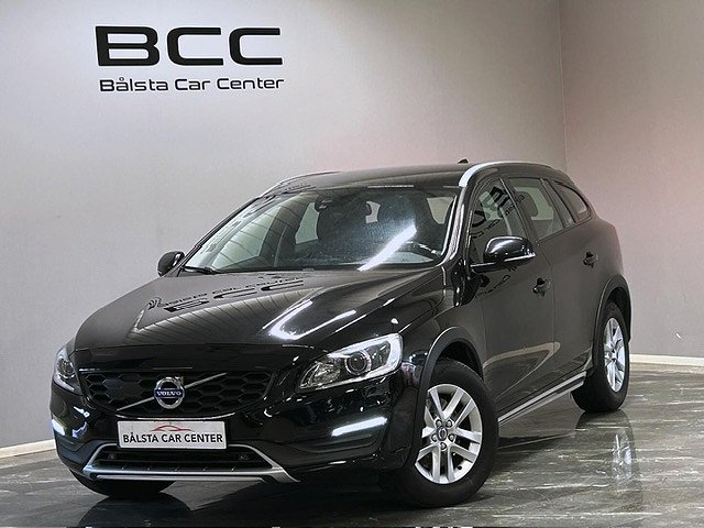 Volvo V60 Cross Country D3 Momentum Navi Värmare Drag Euro 6