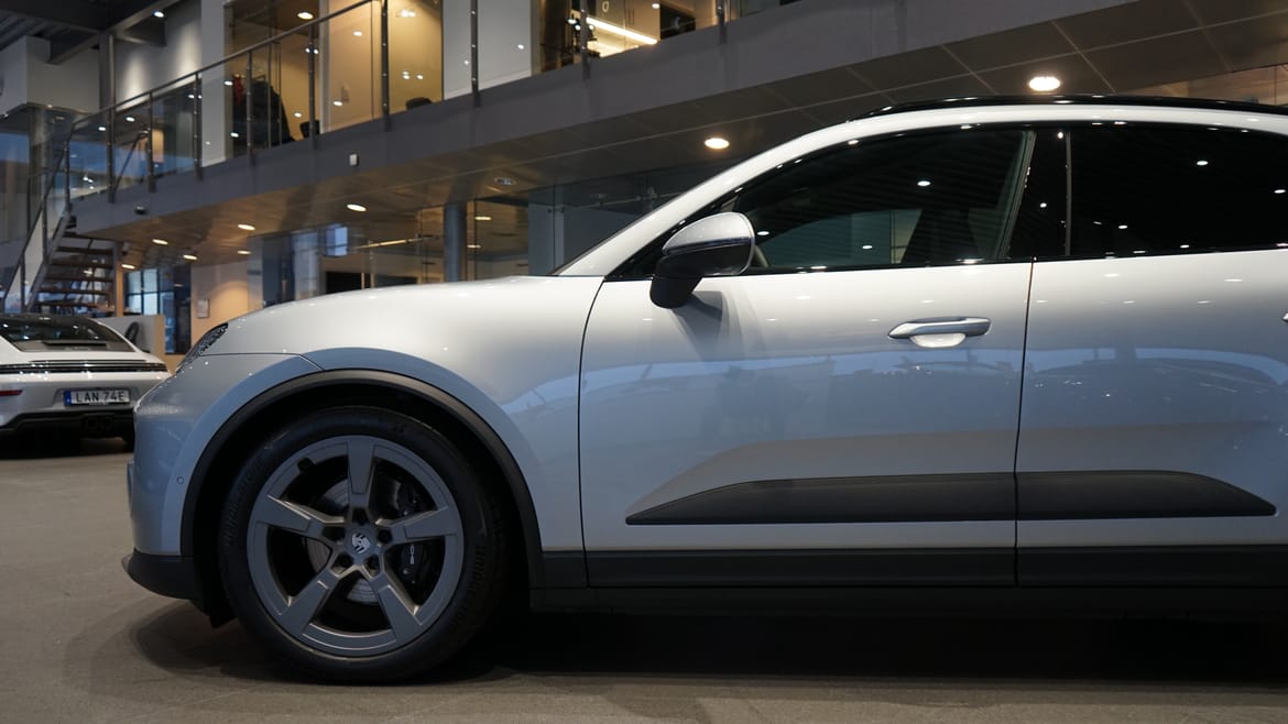 Porsche Macan 4 Electric 2025, bild 3/37