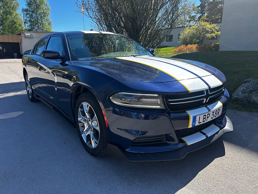 Dodge Charger 3.6 V6 4WD TorqueFlite | Blå klädsel | Ny besiktad