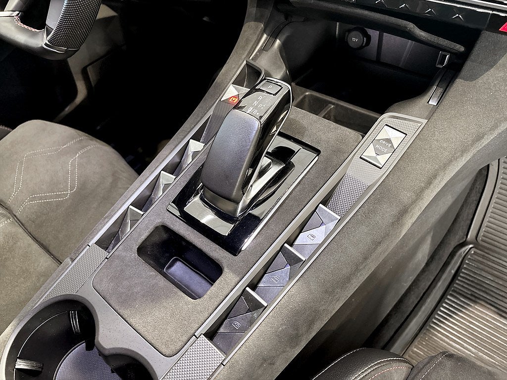 Bild på DS 7 Crossback Crossback E-Tense Performance Business 300hk Aut 4x4 - B-KAMERA,