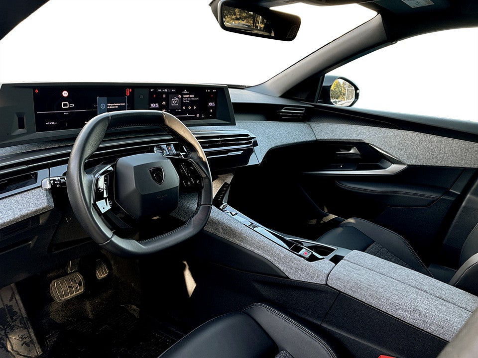Bild på Peugeot 3008 Allure Hybrid 145hk Aut B-KAMERA CARPLAY
