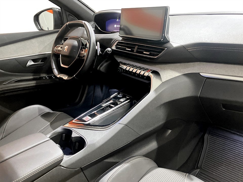 Bild på Peugeot 3008 GT 1.2 PT 130hk Aut - B-KAMERA, NAVI