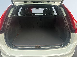 Volvo XC60 D4 AWD Summum/Drag/SoV/MoK/Pano/Psens/Skinn/Nav – bild 12