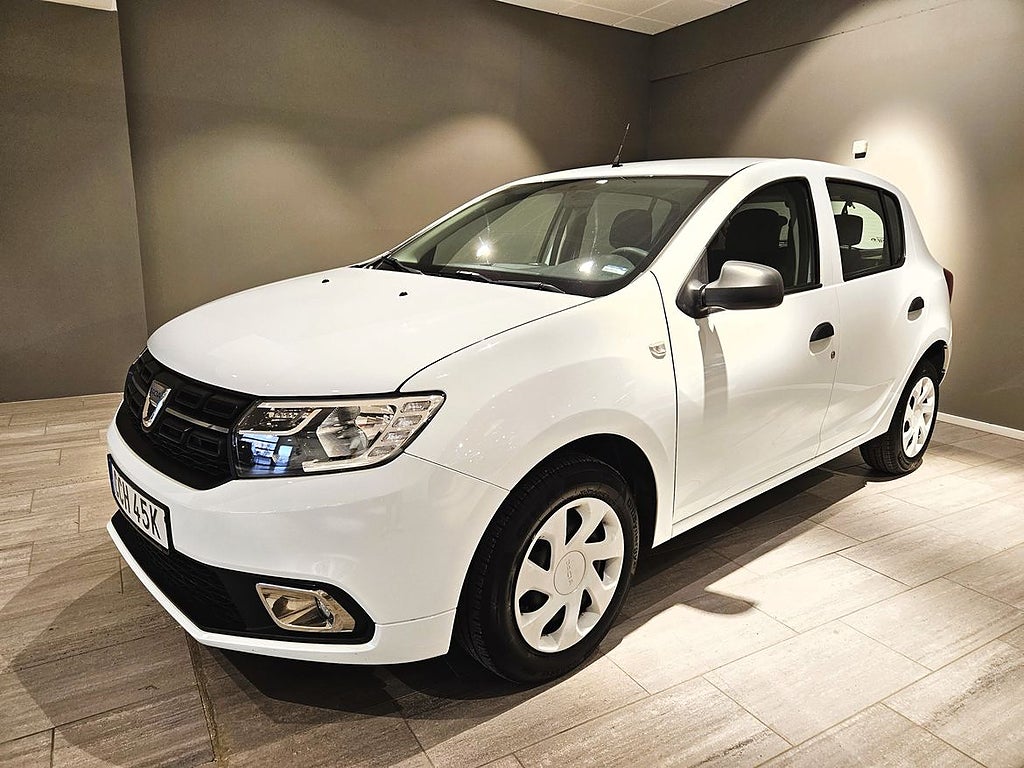 Dacia Sandero 0.9 TCe 90hk V-hjul Farthållare Låga Mil