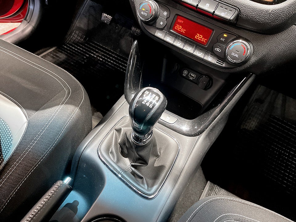 Bild på Kia Ceed Special Edition 1.6 GDI 135hk RATTVÄRME V-HJUL INGÅR!