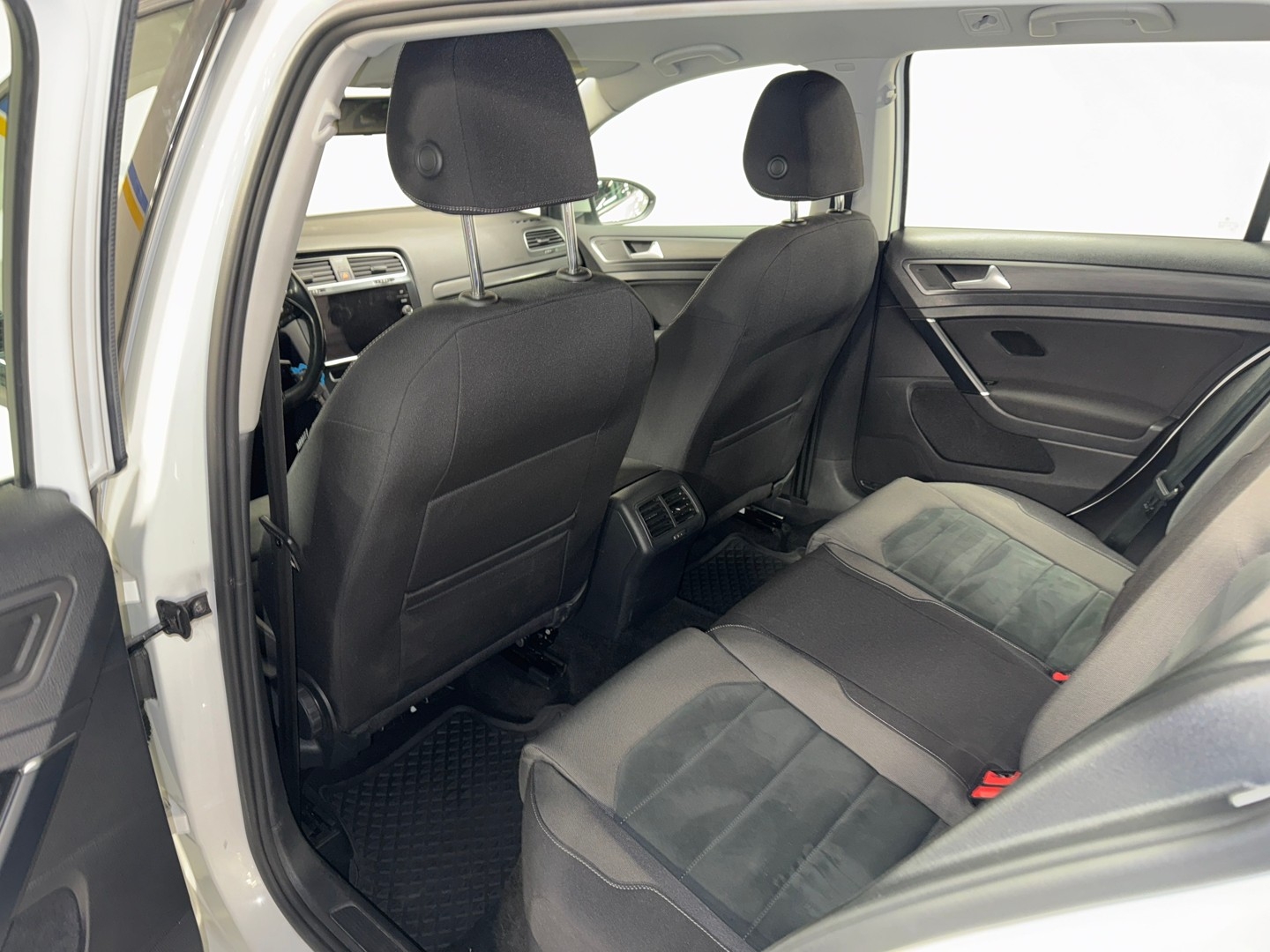 Volkswagen Golf 2019, bild 6/37