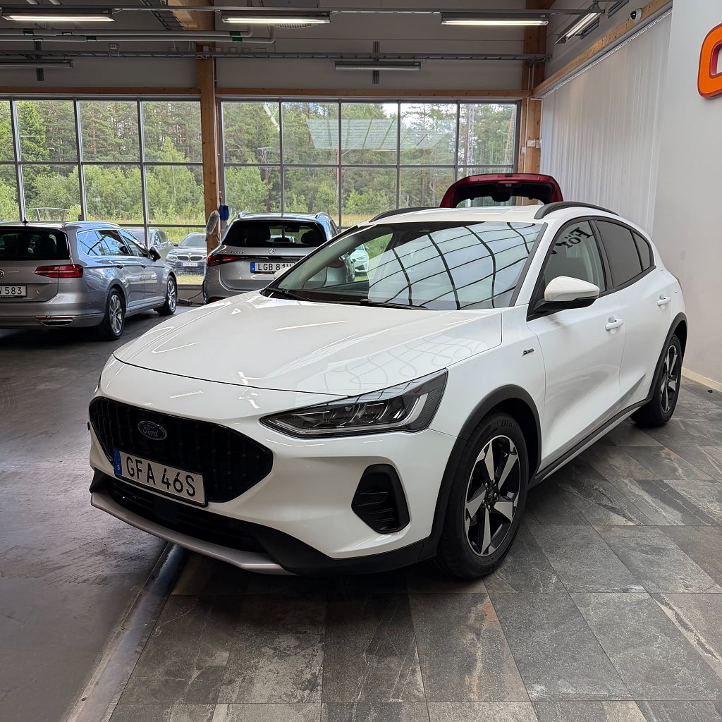 Ford Focus Active 1.0 Hybrid Business Carplay Backkamera