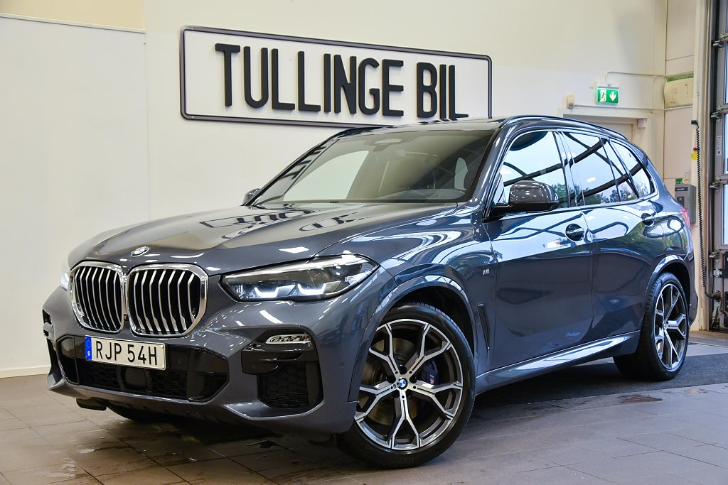BMW X5 xDrive40i M Sport 7-Sits Pano Luft H/K HuD Drag 21"