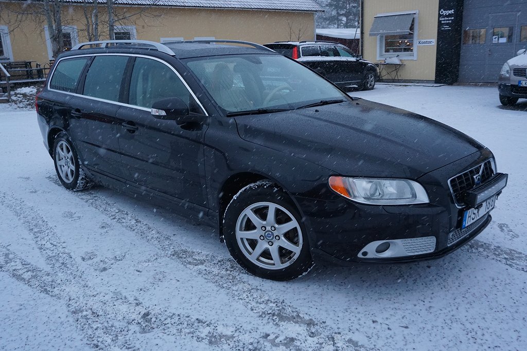 Volvo V70 2.5T Flexifuel Aut Summum Drag/Keyless/Taklucka