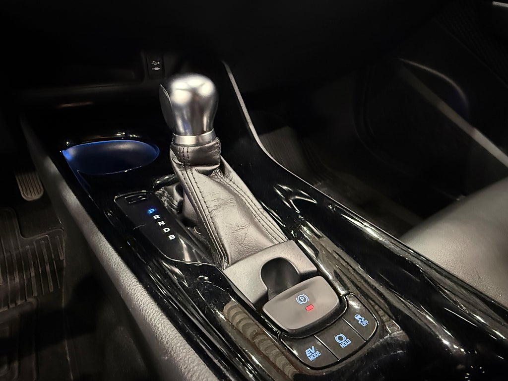 Toyota C-HR Hybrid CVT X-Edition Skinn JBL 8800 Mil 2 Ägare - miniatyr 13