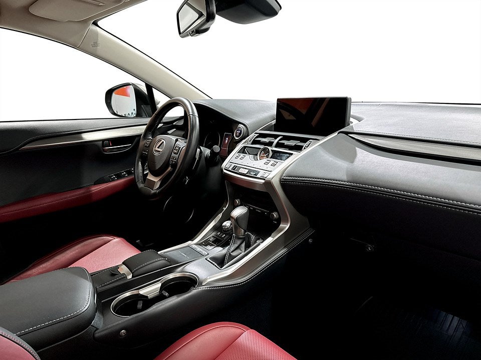 Bild på Lexus NX 300h 2.5 197hk Aut AWD - DRAG, B-KAMERA,1 ÄGARE