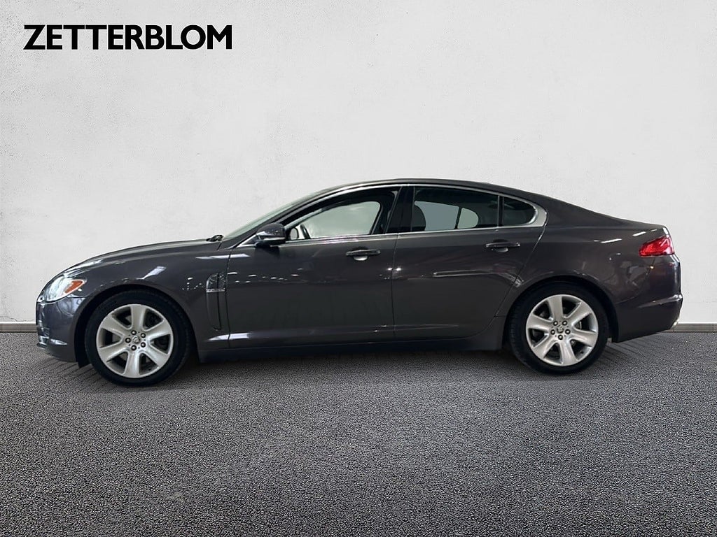 Sedan Jaguar XF 2 av 23