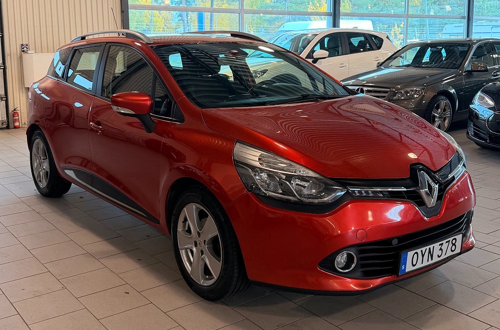 Renault Clio Sport Tourer 0.9 TCe Euro 6/SoV/NY SERVAD/kupe värmare