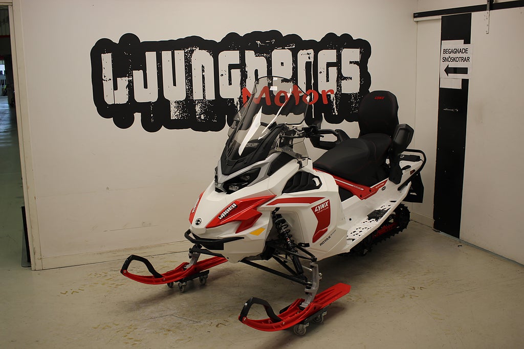 Lynx Adventure Electric 3050 10.25" 2025 *MOMSAD 