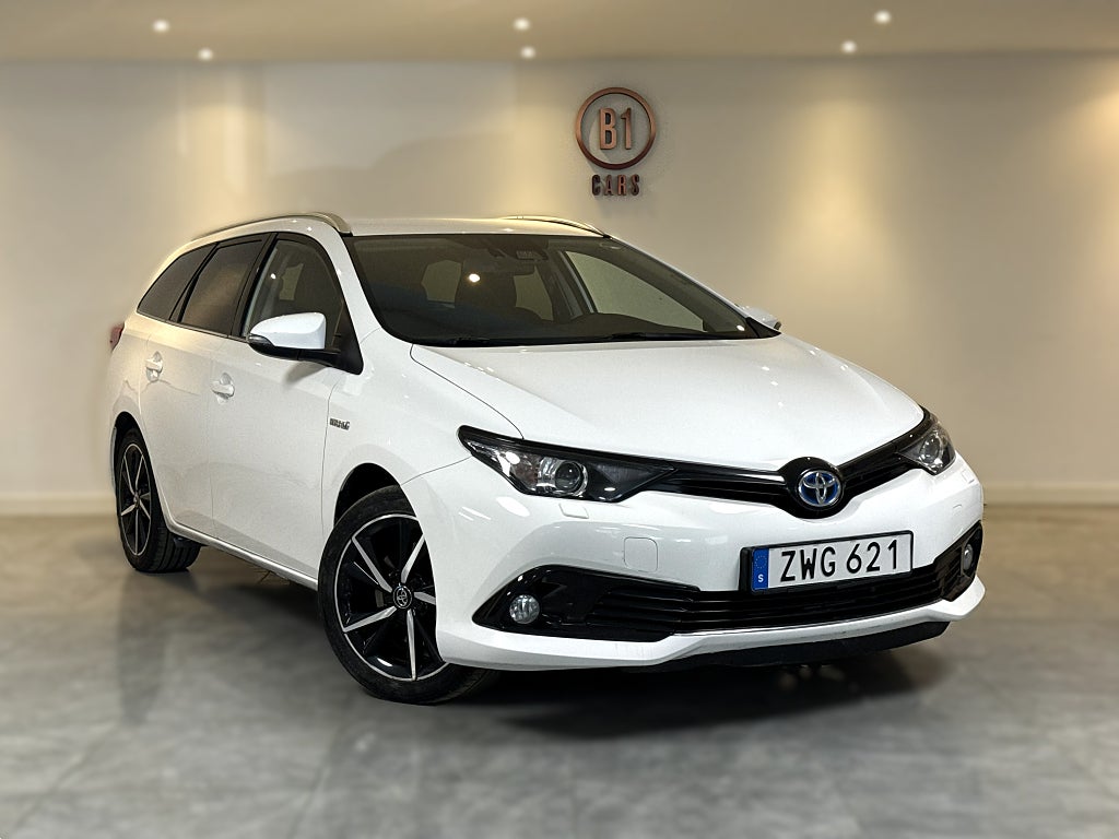 Toyota Auris Touring Sports Hybrid e-CVT Touch & Go Edition B-kamera