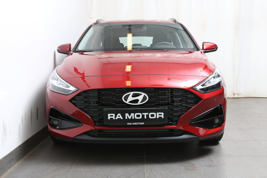 Hyundai i30 1.0T MHEV Kombi Essential Automat 2025