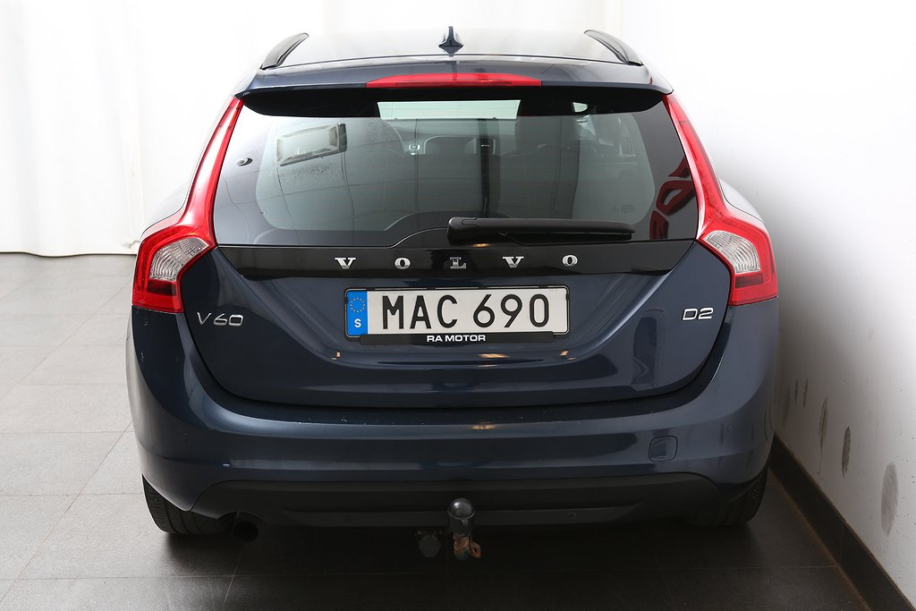 Volvo V60 D2 115hk Momentum Aut Dieselv Dragkrok 2013