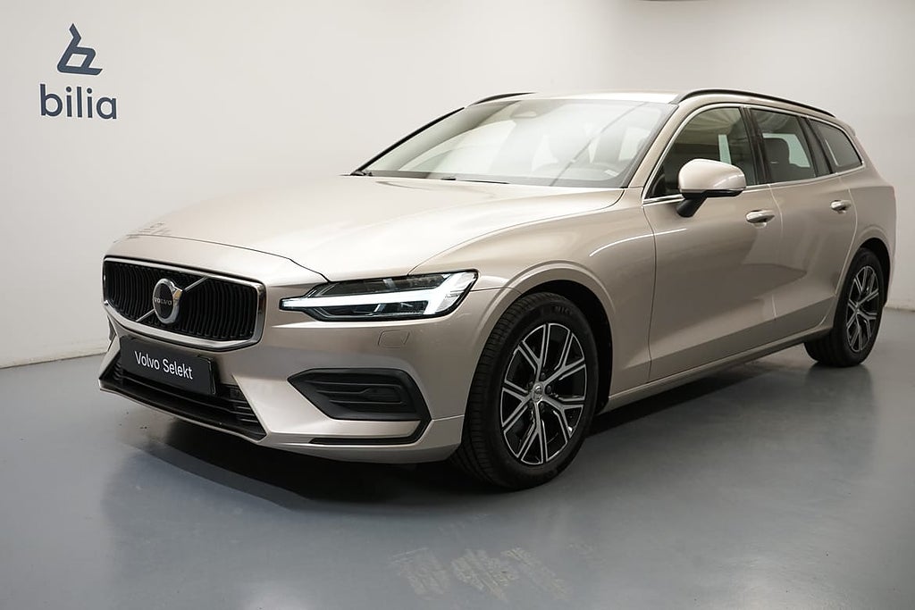 Volvo V60 B4 Bensin Core, Navigation, Parkeringskamera bak