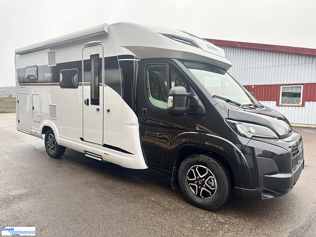 Hobby MAXIA T 710 GE - Sverigepaket