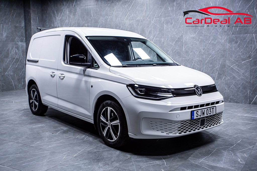 Volkswagen Caddy Cargo 2.0 TDI Värm Inrett Skåp Drag MOMS