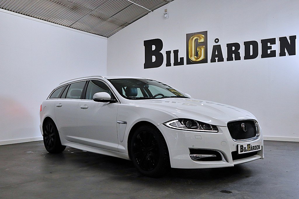 Jaguar XF Sportbrake 3.0 V6 B-kam Navi F-Hållare S&V Drag