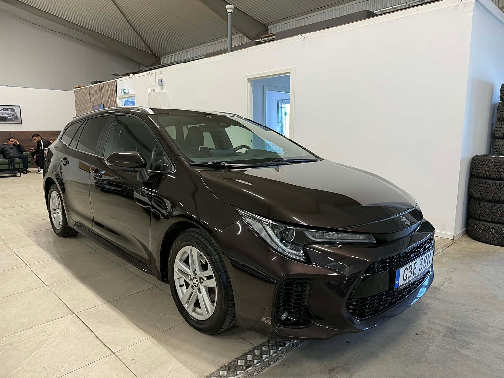 Suzuki Swace Hybrid 1.8 * 1 Ägare * 8408 Mil * Euro 6 / Corolla