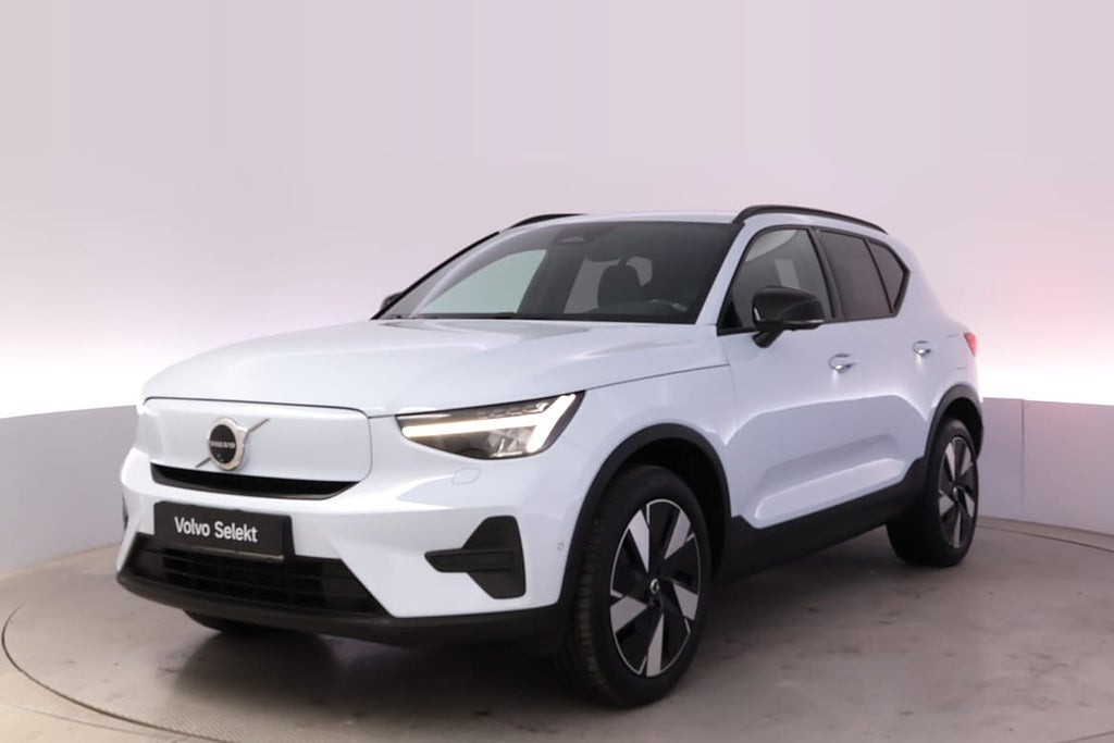 Volvo EX40