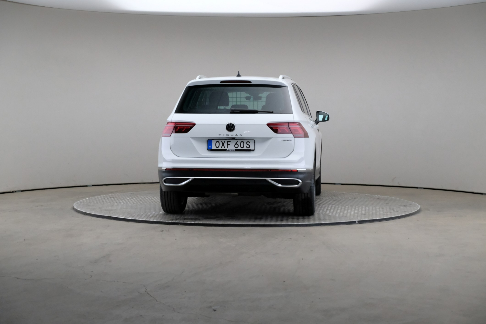 Volkswagen Tiguan 2023, bild 2/10