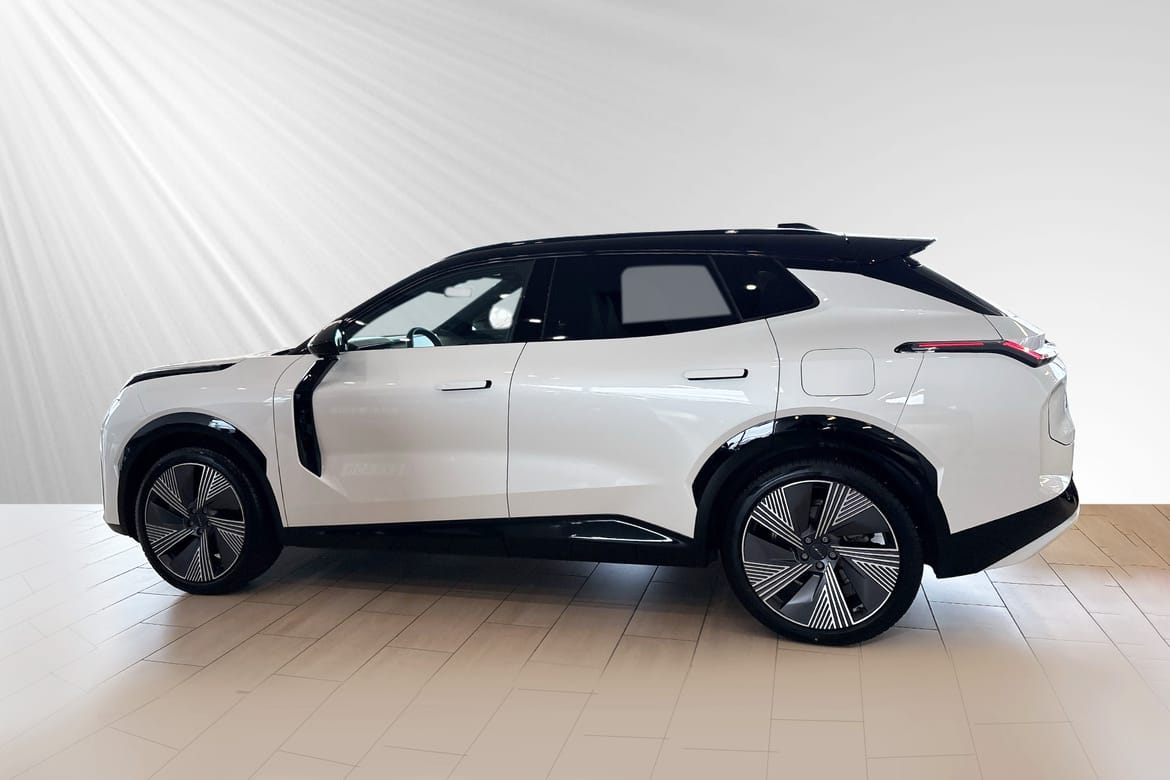 Lynk & Co 08 More PHEV 2025, bild 2/10