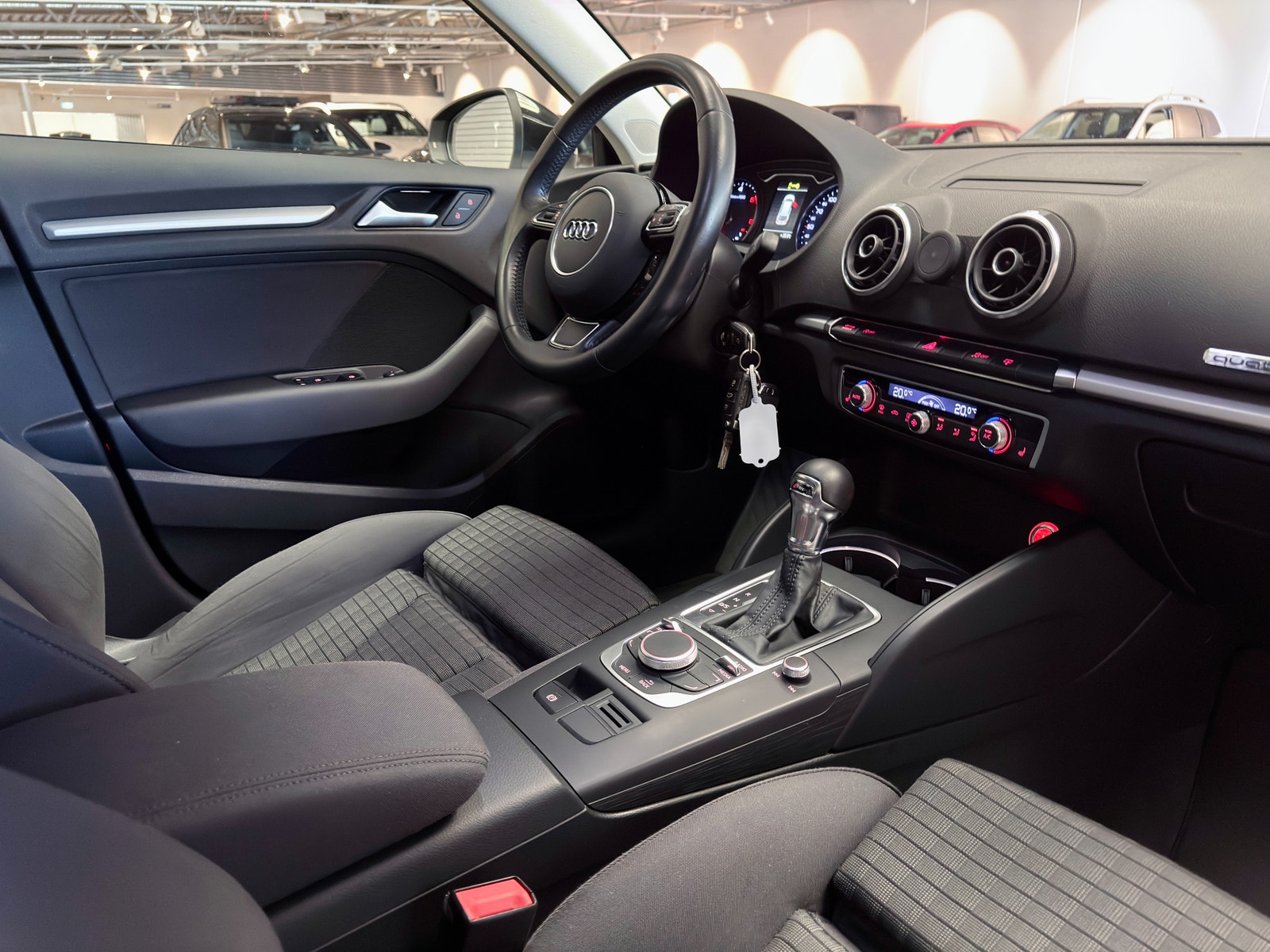 Audi A3 Sportback 2.0 TDI quattro 184hk | Värmare 2015 - miniatyr 14