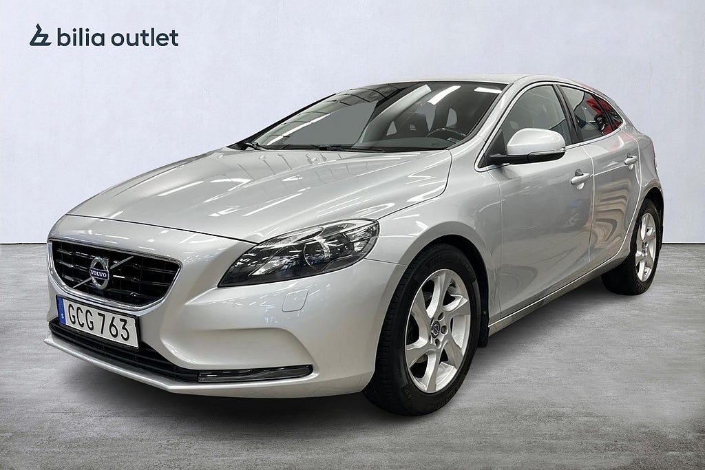 Volvo V40 D2 Momentum 120hk Farthållare Värmare CD-spelare