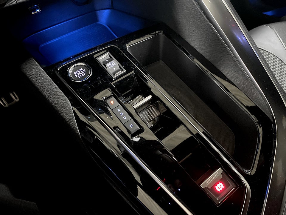 Bild på Peugeot 3008 GT 1.2 PT 130hk Aut B-KAMERA CARPLAY