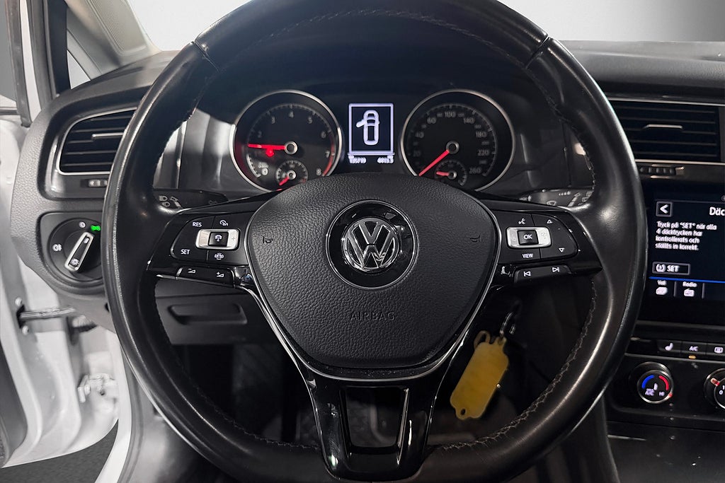 Volkswagen Golf SC 1.0 TSI 115hk | Drag | Kamera | 2019