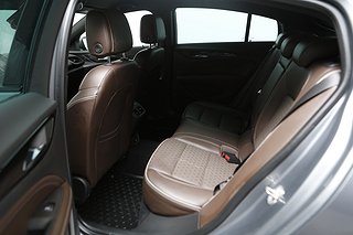 Halvkombi Opel Insignia 23 av 25